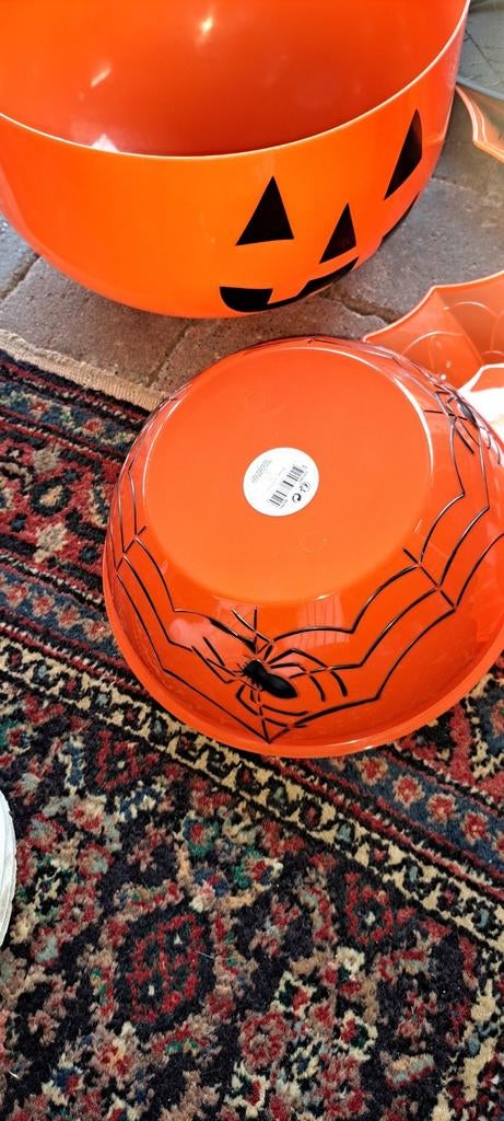 Halloween decoratie set: 5 hoeden en 6 schalen, Ophalen of Verzenden