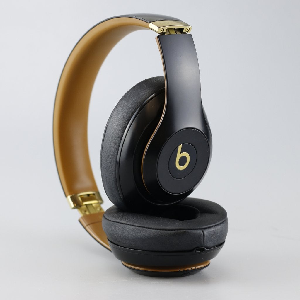 Beats Studio 3 Zwart Bluetooth Koptelefoon, Audio, Tv en Foto, Beats, Zo goed als nieuw, Support@beats.com, Beats Electronics LLC
Beats by Dr. Dre
8600 Hayden Place
Culver City, CA 90232
United States