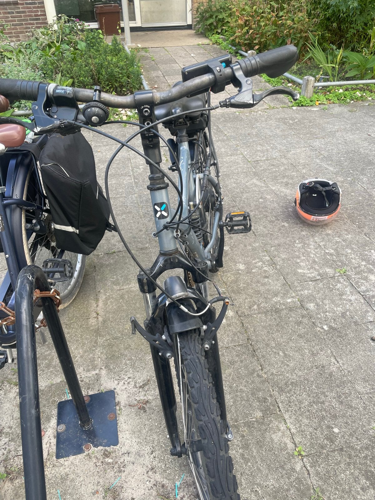 Elektrische fiets met defecte remmen (makkelijk te fixen), Ophalen, Gebruikt, Overige merken