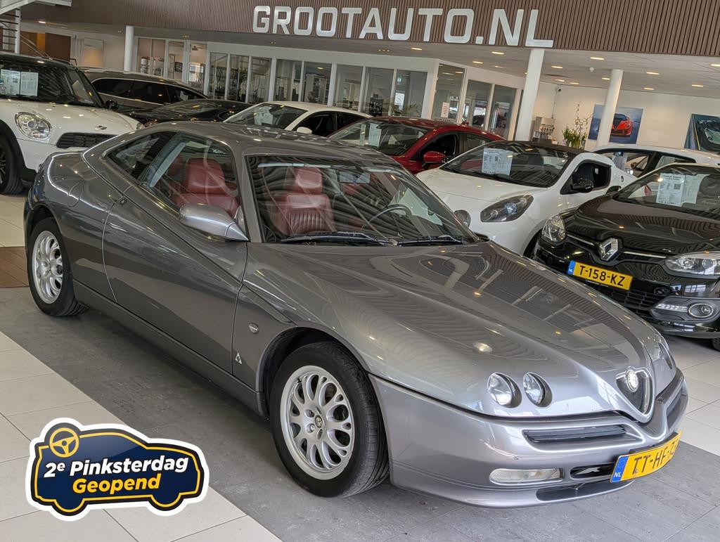 Alfa Romeo GTV 1.8-16V T.Spark Airco, Stuurbekrachtiging, Auto's, Voorwielaandrijving, 145 pk, 4 stoelen, Handgeschakeld