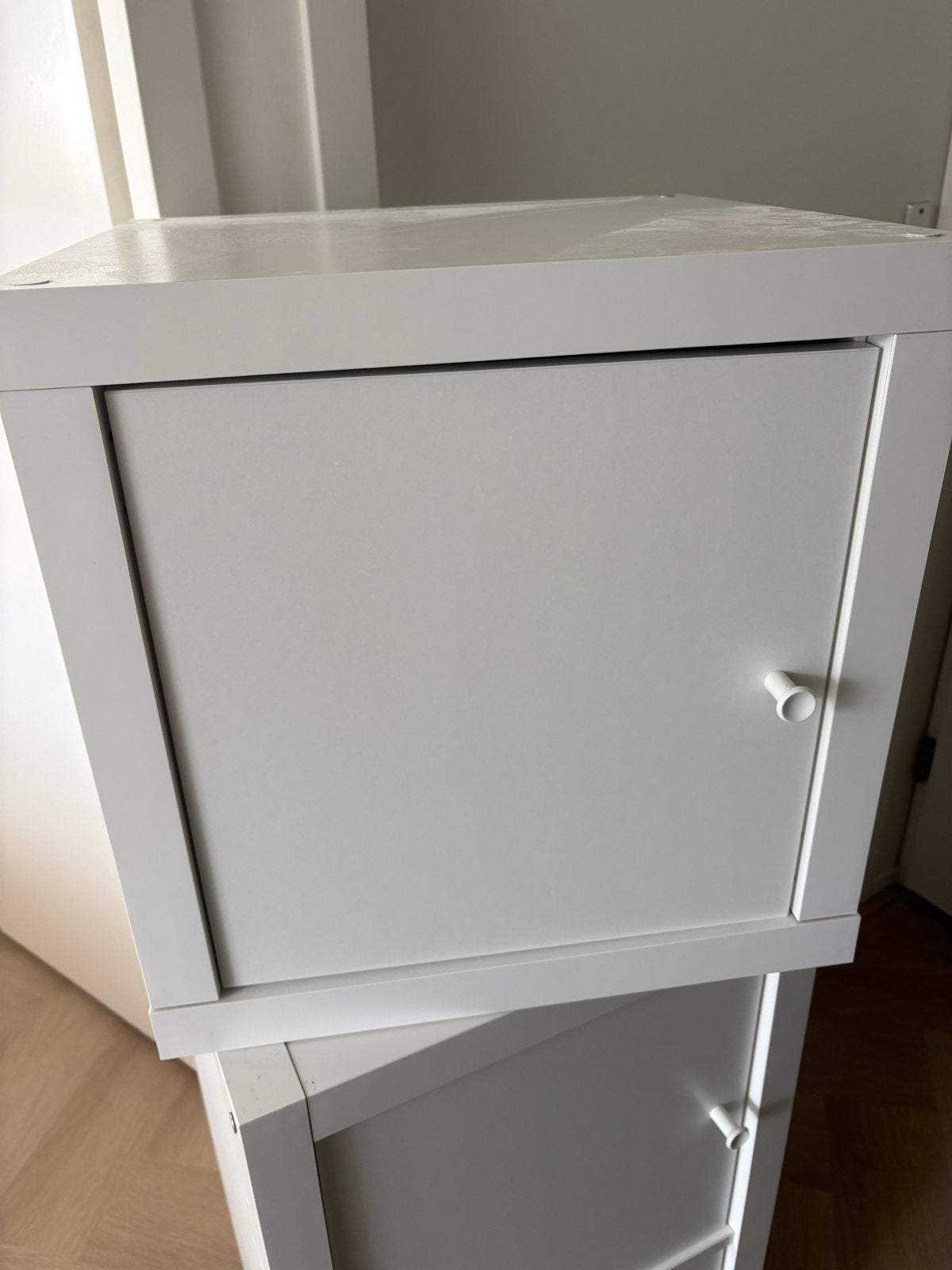 IKEA Kallax kast wit met deur - Perfecte staat, Ophalen, Zo goed als nieuw