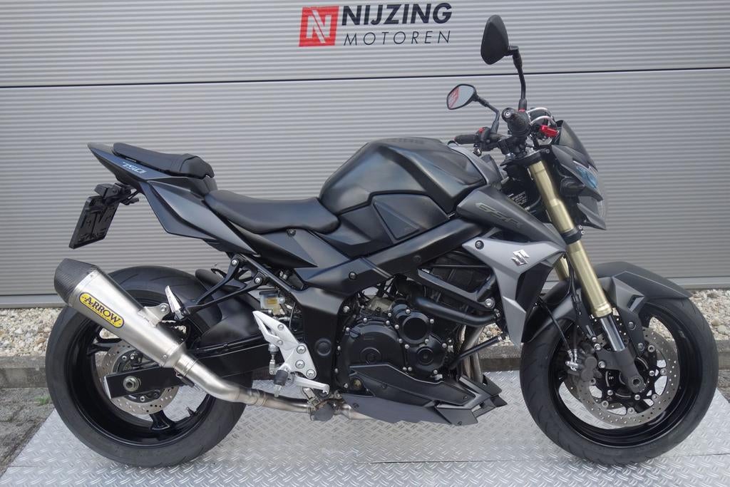 SUZUKI GSR 750 A (bj 2015), Motoren, Motoren | Suzuki, SUZUKI, 4 cilinders, Bedrijf, Onbekend