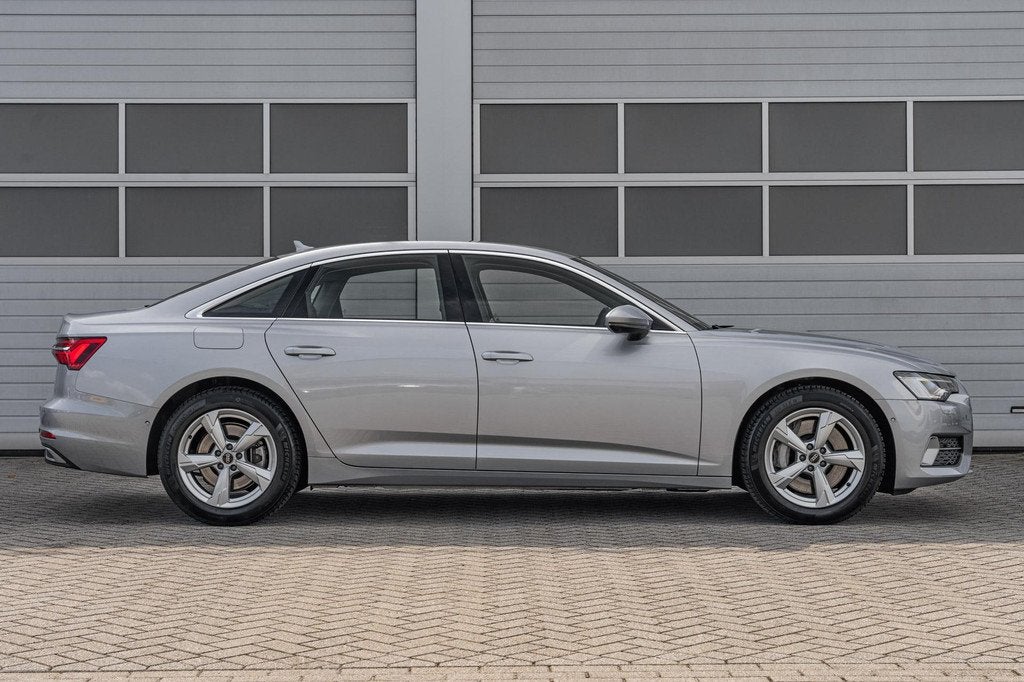 Audi A6 Limousine 50 TFSIe 299pk quattro Advanced edition |, Auto's, Audi, Automaat, Gebruikt, 4 cilinders, 150 min