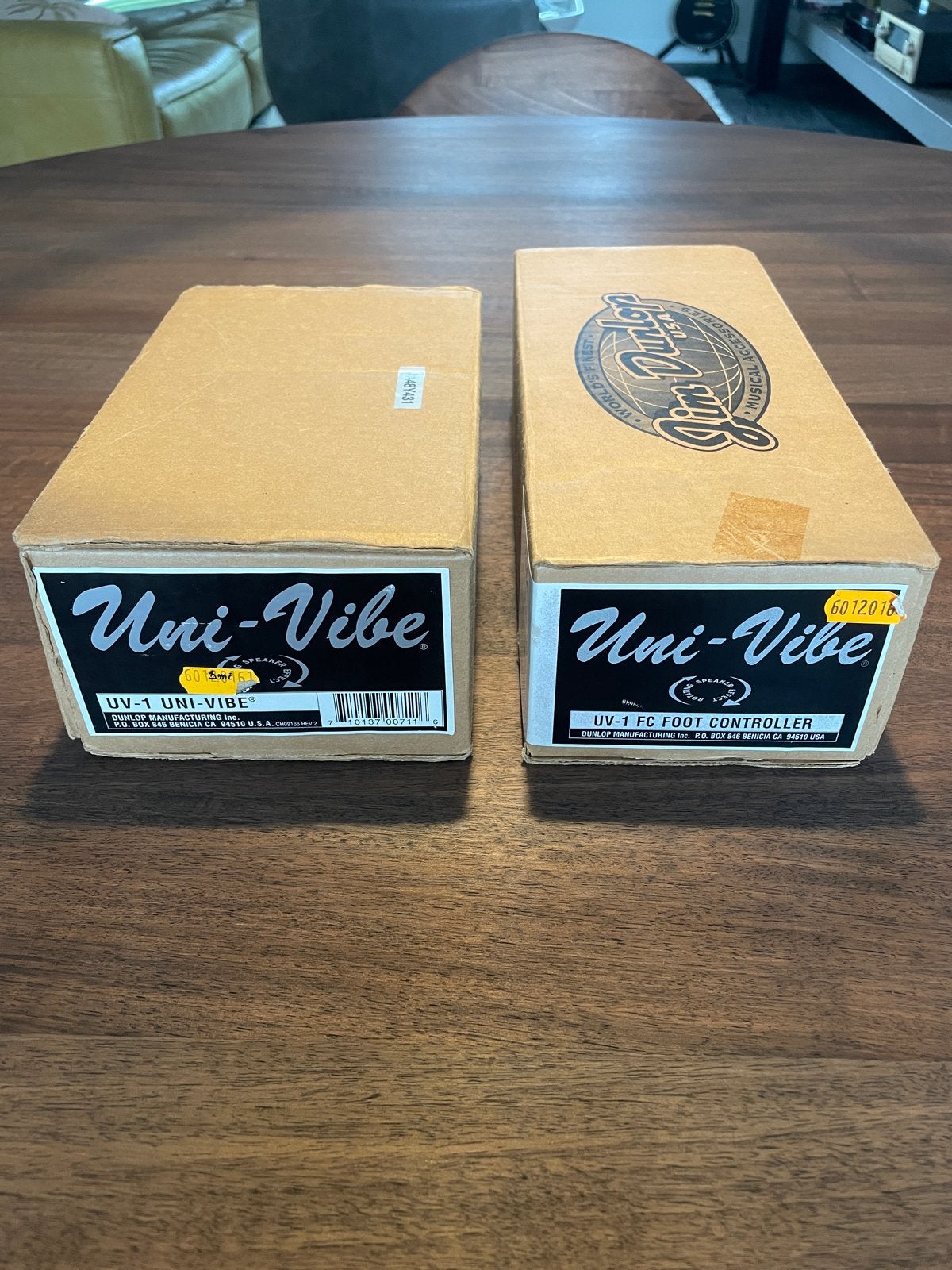 Jim Dunlop Uni-Vibe UV-1 met Voetcontroller en Voeding, Muziek en Instrumenten, Effecten, Ophalen, Zo goed als nieuw, Chorus