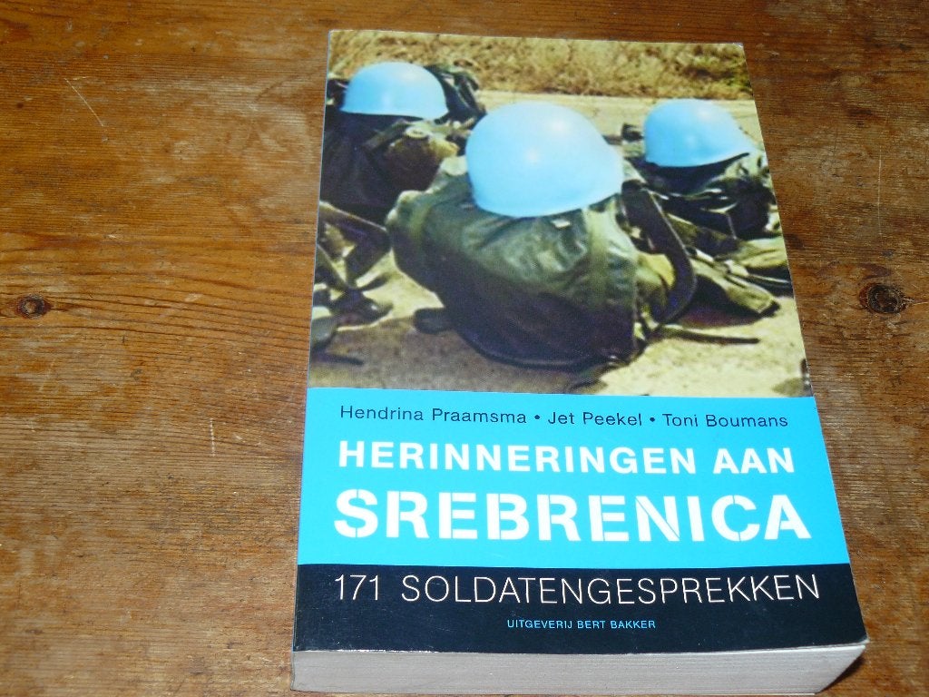 Srebrenica (DUTCHBAT, verhalen herinneringen), Ophalen of Verzenden, Landmacht, Nederland, Boek of Tijdschrift