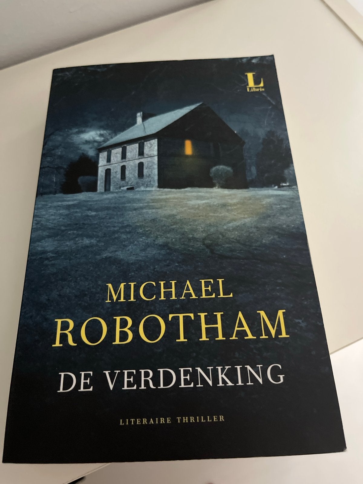 Michael Robotham - De verdenking (Literaire thriller), Boeken, Ophalen of Verzenden, Zo goed als nieuw, Wereld overig