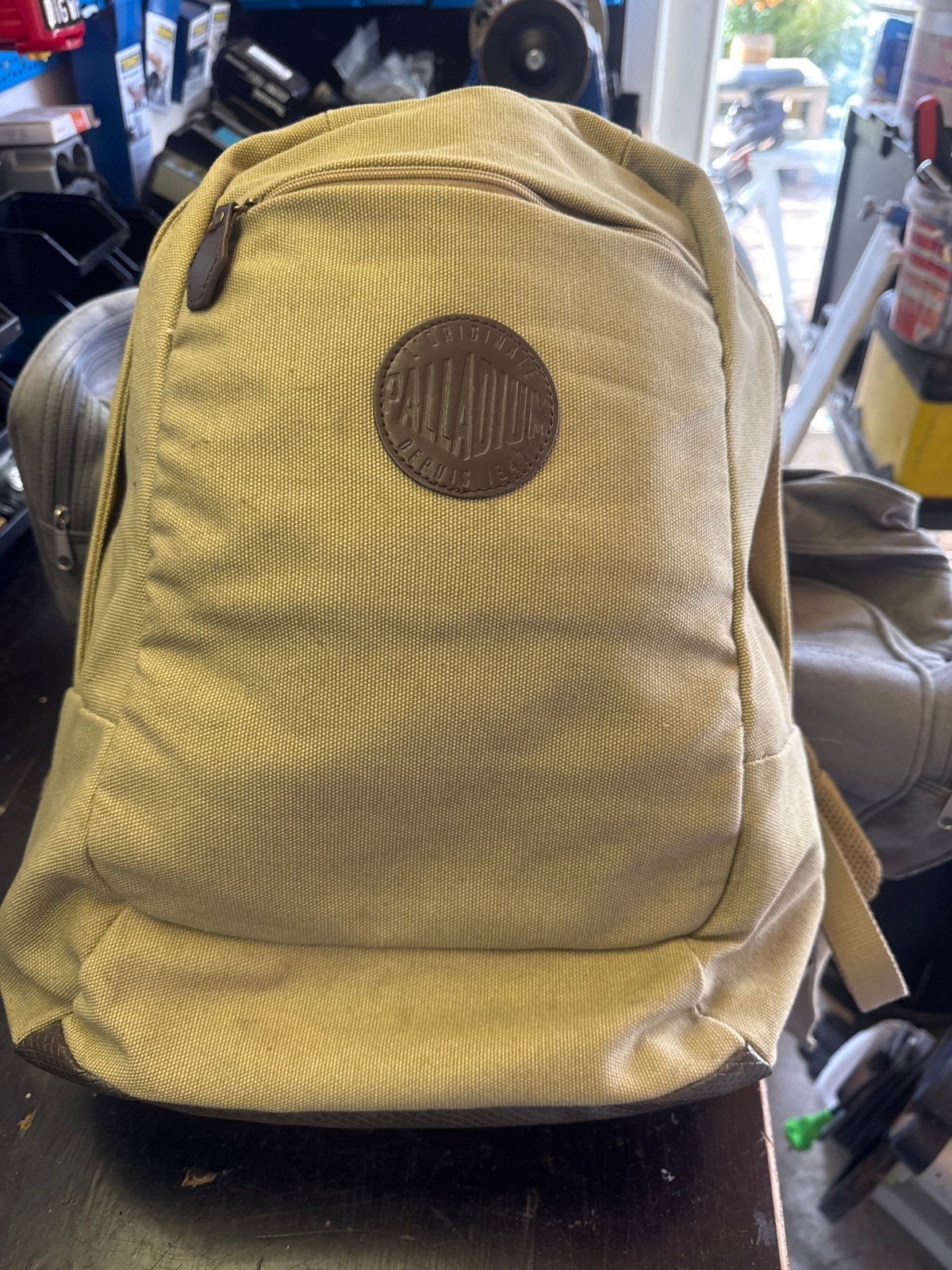 Palladium Vintage Rugzak - Origineel & Ruim (ca. 27L), Gebruikt, 25 tot 40 cm, Ophalen of Verzenden, Overige merken