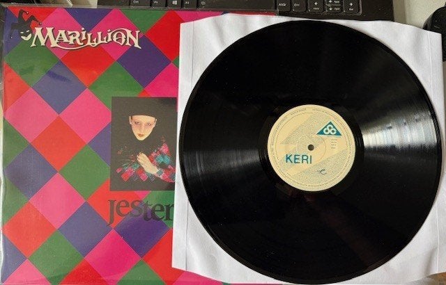Marillion - Jester lp, live 1983, LP, Ophalen of Verzenden, Beschermende buitenhoes, 12 inch