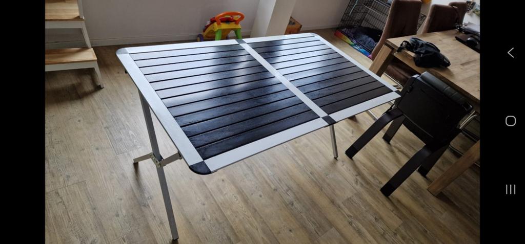 Opvouwbare campingtafel / kampeertafel met draagtas, Ophalen of Verzenden, Gebruikt, Campingtafel