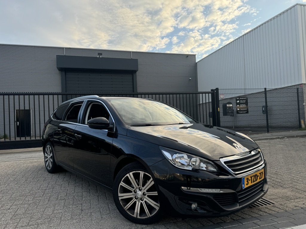 Peugeot 308 SW 1.6 HDI Pano Camera 6Bak Clima Cruise Navi, Auto's, Peugeot, Gebruikt, 4 cilinders, Origineel Nederlands, 140 €/maand