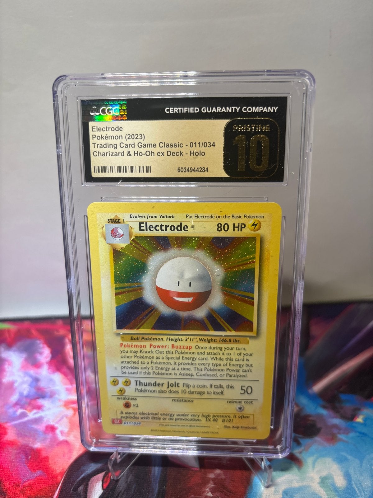 Pokémon Electrode CGC Pristine 10 Holo 2023, Hobby en Vrije tijd, Verzenden, Nieuw, Losse kaart, Foil