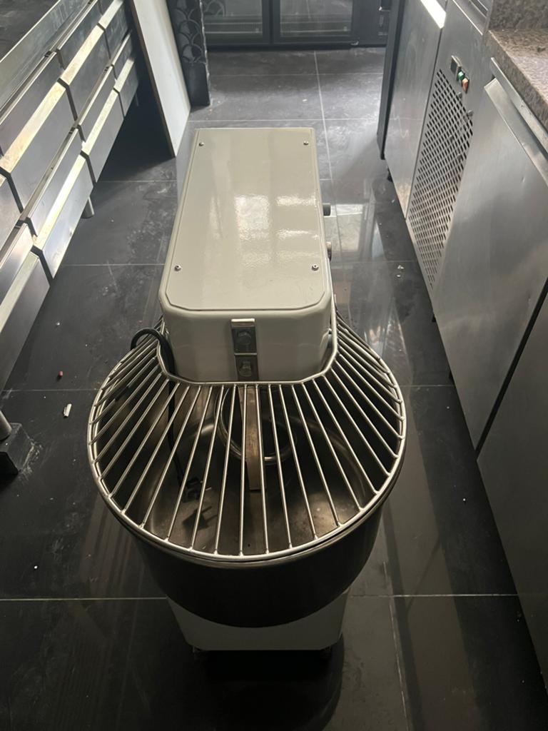 Deegmenger horeca, Zakelijke goederen, Horeca | Keukenapparatuur, Ophalen of Verzenden, Gebruikt, Koelen en Vriezen