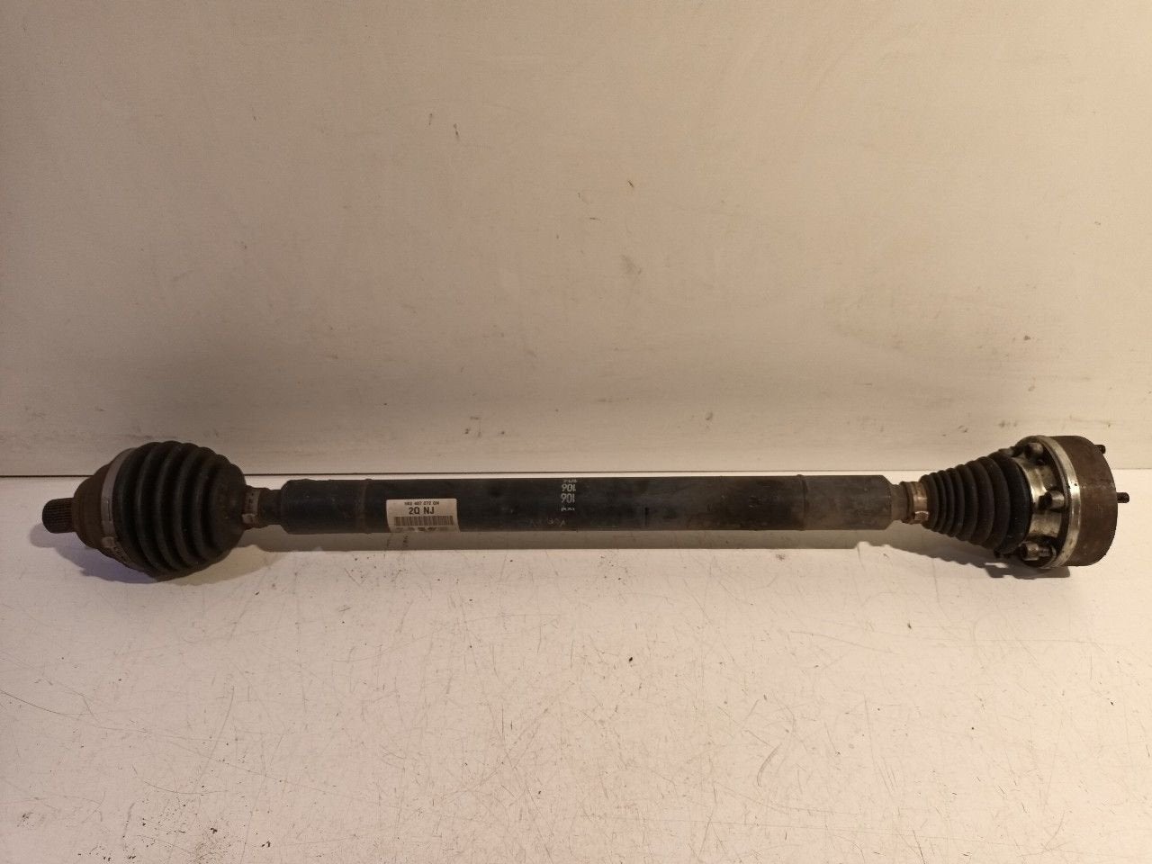 Aandrijfas rechts voor Skoda Yeti, Onderdelen@venauto.nl, Van der Ven Autorecycling B.V., Gebruikt, Ettenseweg 76, 4706 PB Roosendaal, The Netherlands
