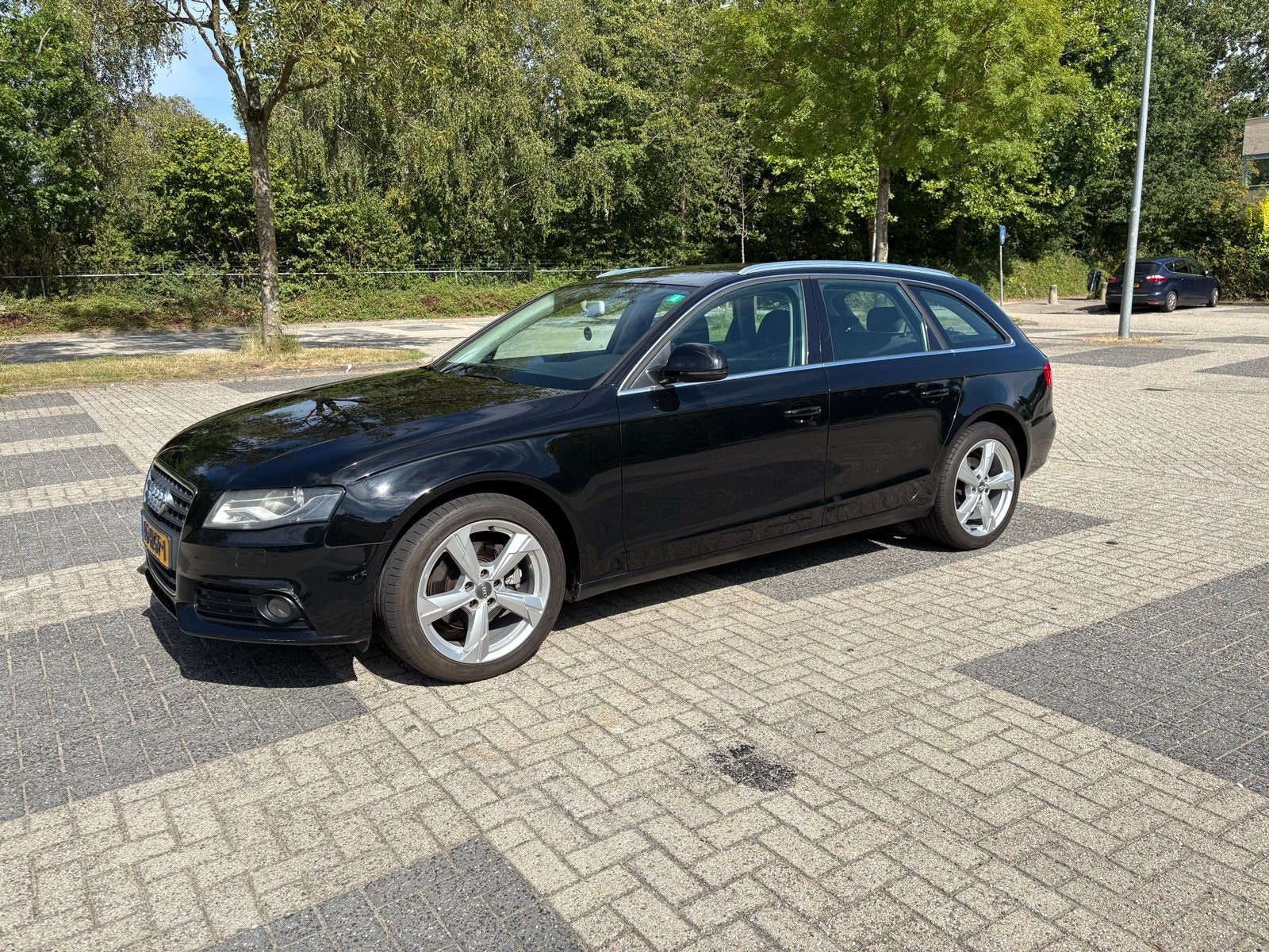 Audi A4 Avant Pro Line Business - nieuwe APK/onderhoud/airco, Voorwielaandrijving, Euro 5, Stof, Zwart