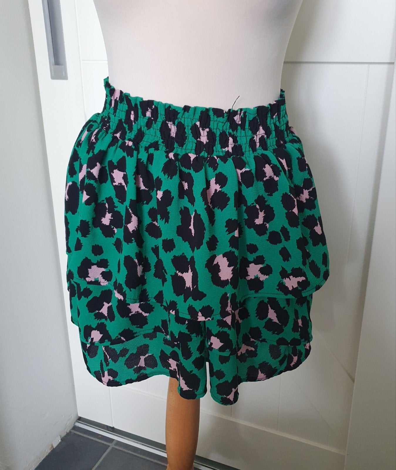 Loavies Leopard Print Mini Rokje Maat S, Kleding | Dames, Rokken, Zo goed als nieuw, Maat 36 (S), Groen, Ophalen of Verzenden