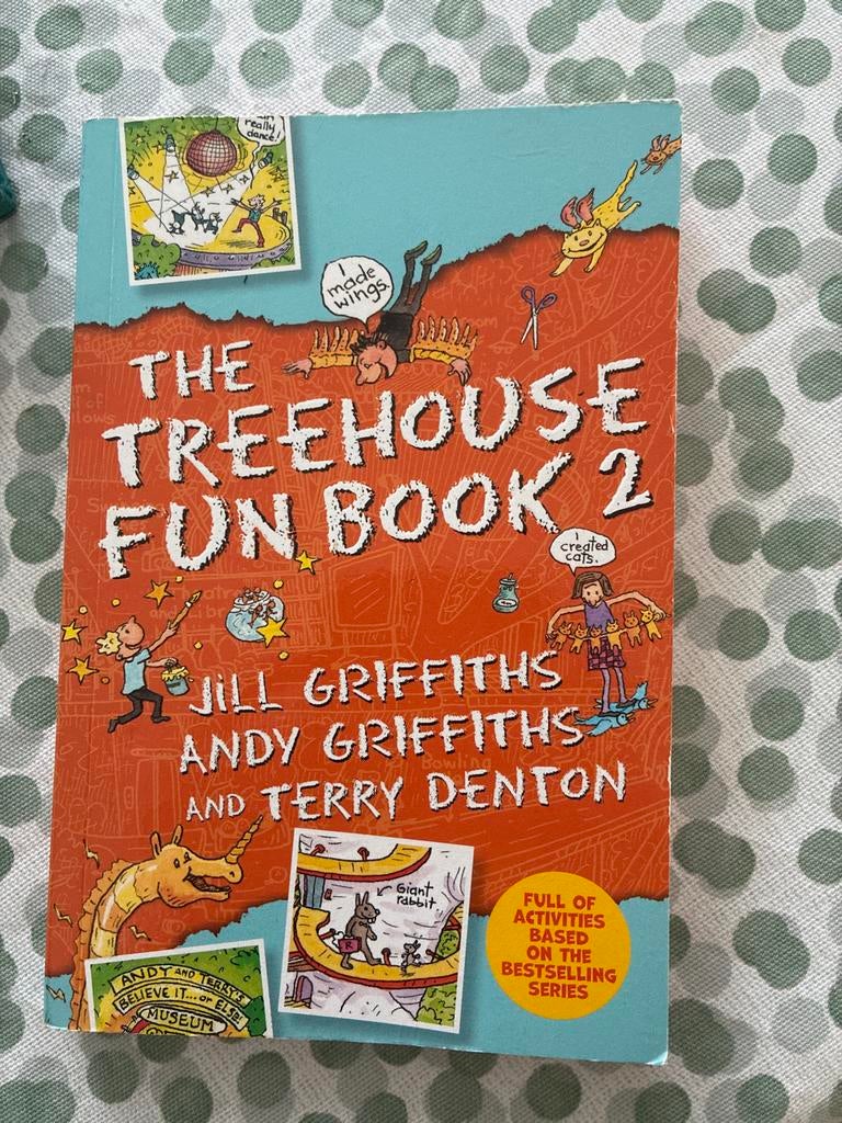 The Treehouse Fun Book 2 & 3 - Jill & Andy Griffiths, Ophalen of Verzenden, Zo goed als nieuw