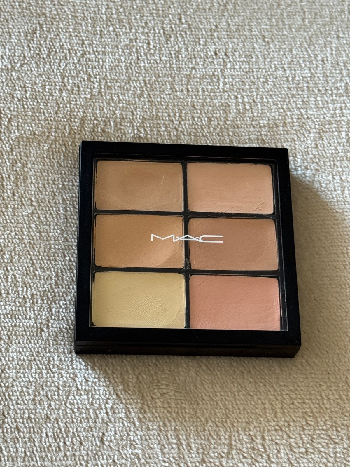 MAC Studio Fix conceal & correct palet light, Ophalen, Lippen