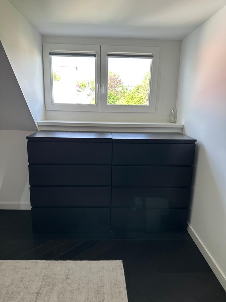 Twee Malm ladekasten bruin/zwart hout, Ophalen, Gebruikt, 5 laden of meer, 100 tot 150 cm