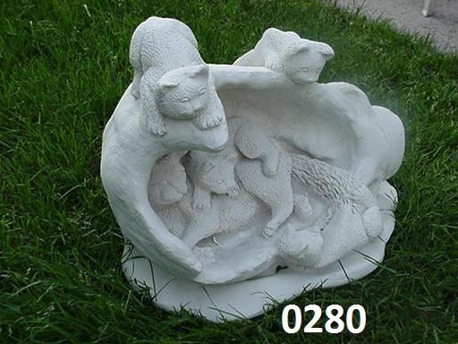 KATTEN IN EN OP DE MELK BUS.  nr 0280., Tuin en Terras, Tuinbeelden, Nieuw, Overige typen, Beton, Ophalen