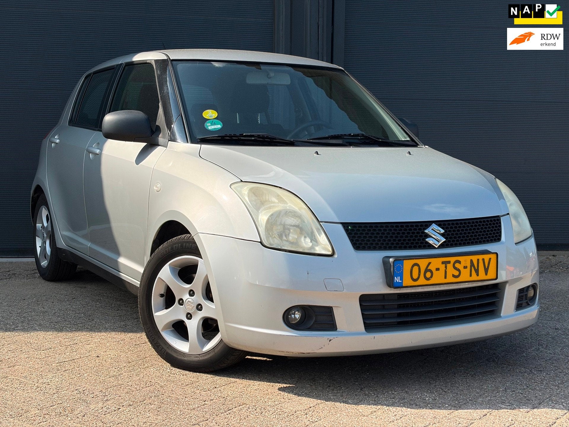 Suzuki Swift 1.3 | Airco | 5 Deurs | Carplay | E-Pakket|, Auto's, Voorwielaandrijving, 965 kg, 400 kg, Swift