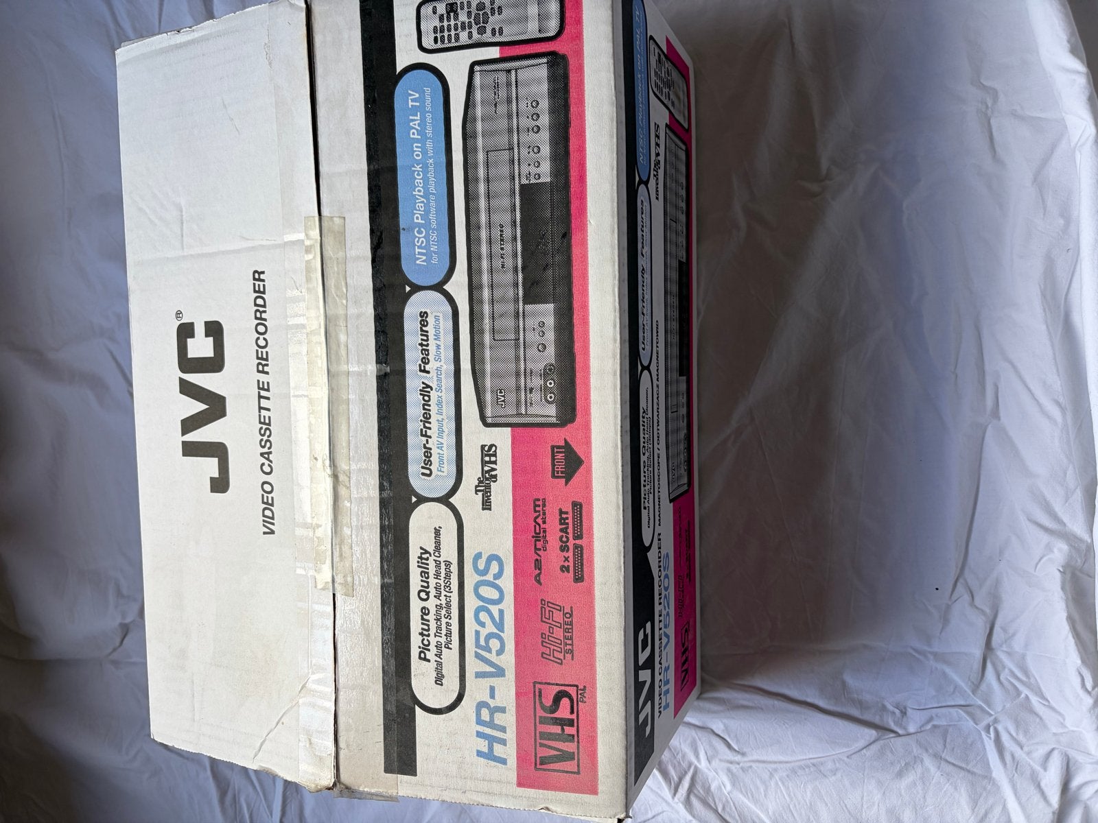 JVC HR-V520S VHS Videorecorder - Nieuw in doos, Audio, Tv en Foto, Videospelers, Ophalen of Verzenden, Nieuw, VHS-speler of -recorder