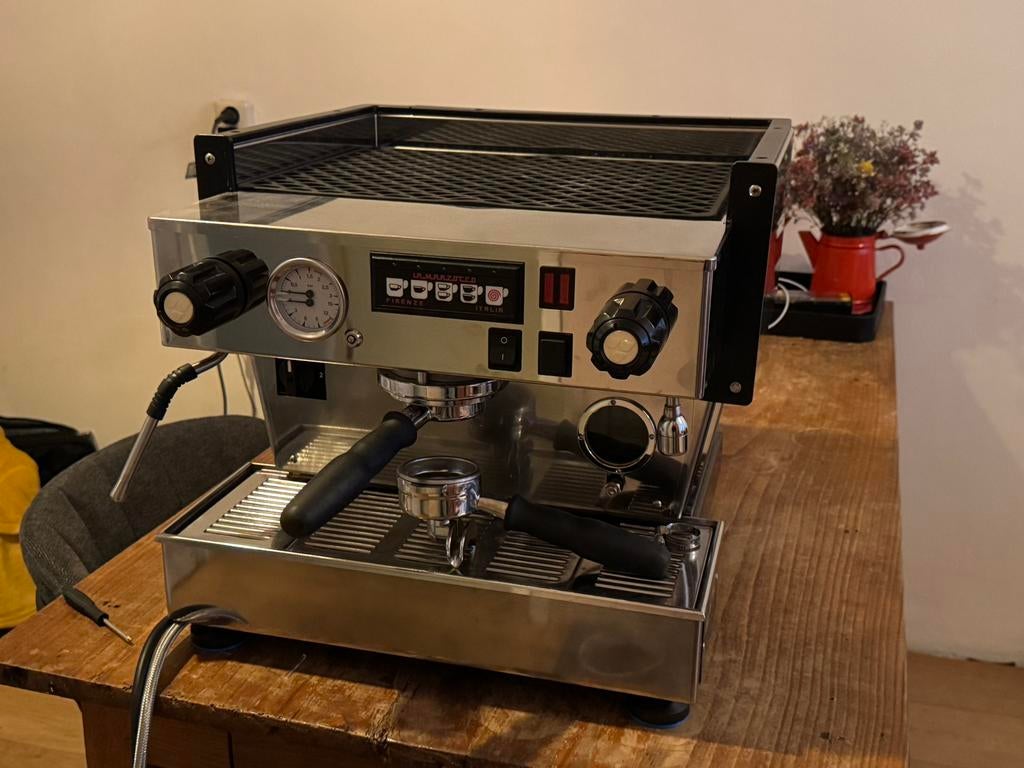 La Marzocco Linea Classic 1AV, Ophalen of Verzenden, Zo goed als nieuw, Espresso apparaat