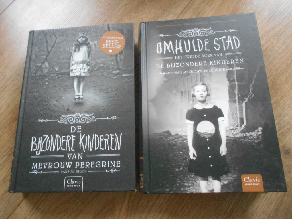 Ransom Riggs De bijzondere kinderen van mevrouw Peregrine, Ophalen of Verzenden, Tweede Wereldoorlog, Zo goed als nieuw, Overige onderwerpen