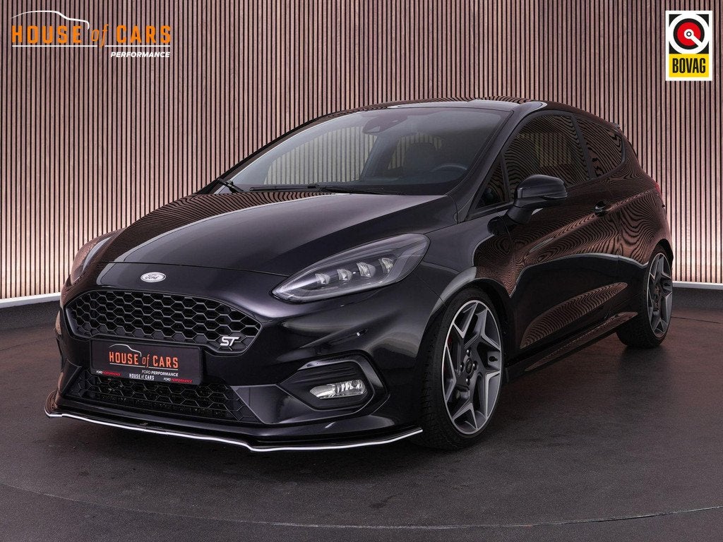 Ford Fiesta ST-3 1.5 200pk |dealer onderhouden|Milltek|Maxto, Voorwielaandrijving, Leder en Stof, Bedrijf, Handgeschakeld