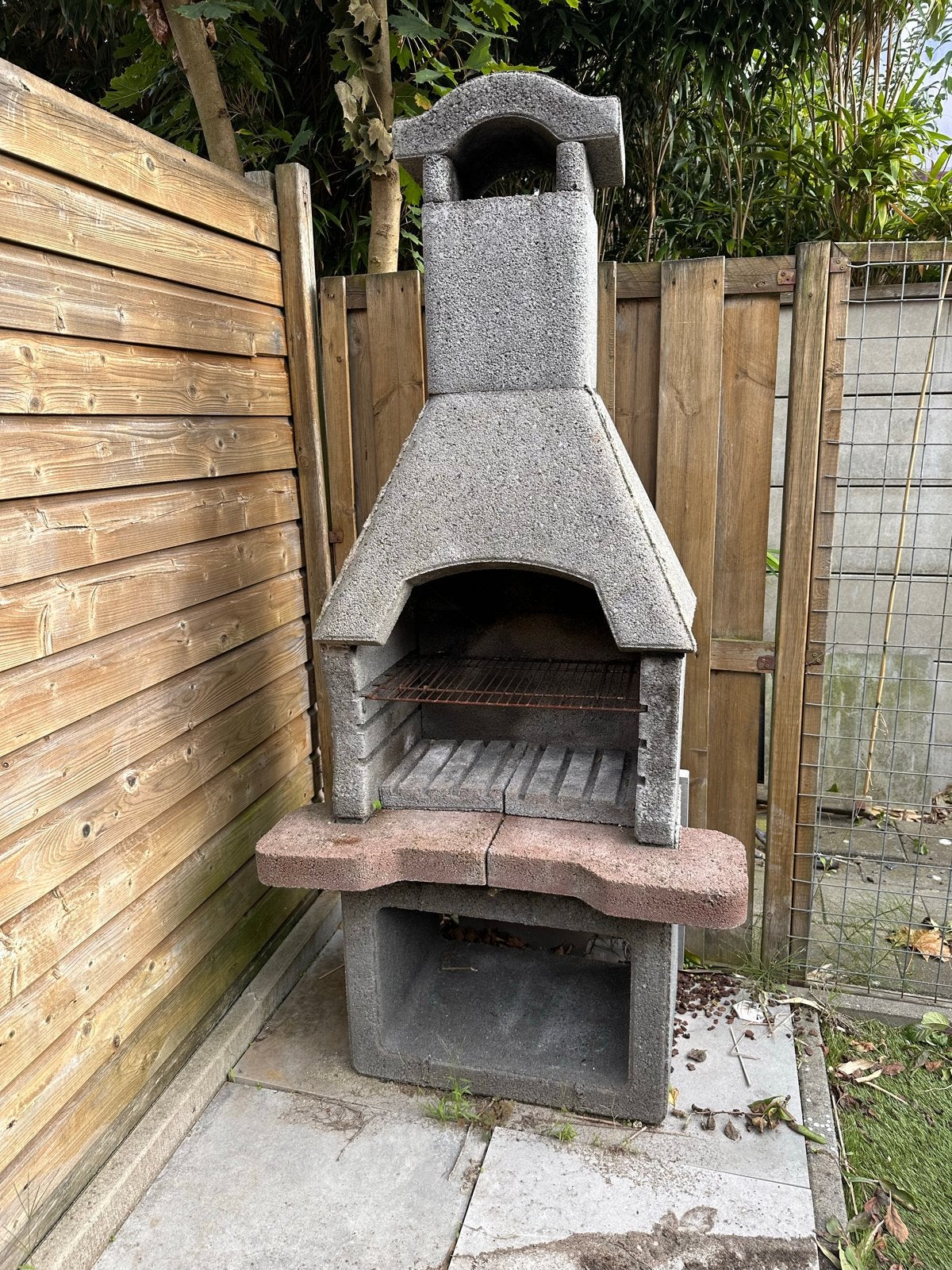 Betonnen BBQ / Buitenhaard - Gebruikt, Ophalen of Verzenden, Gebruikt