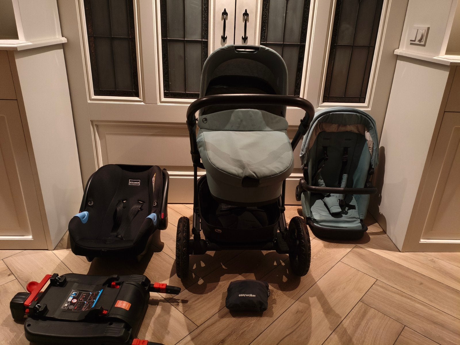 Easywalker Harvey² All Terrain Coral Green Combiwagen, Kinderen en Baby's, Kinderwagens en Combinaties, Gebruikt, Combiwagen, Verstelbare duwstang