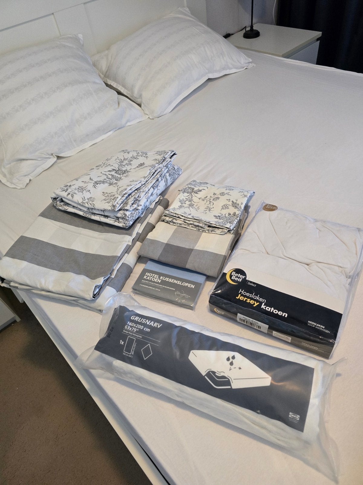 IKEA Malm bed met lades en matras 140x200 cm, Ophalen, Gebruikt, Wit, Tweepersoons