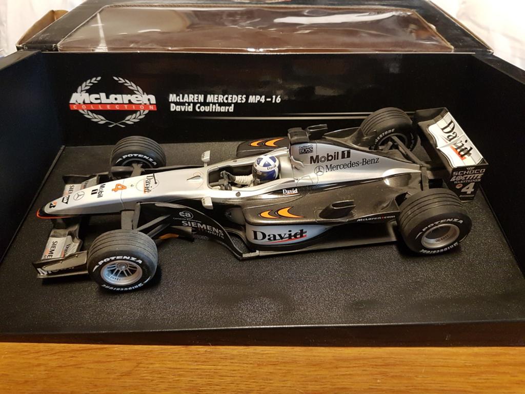 F1 mclaren mercedes mp4-16 David coulthard 2001, Hobby en Vrije tijd, Modelauto's | 1:18, Ophalen of Verzenden, Zo goed als nieuw