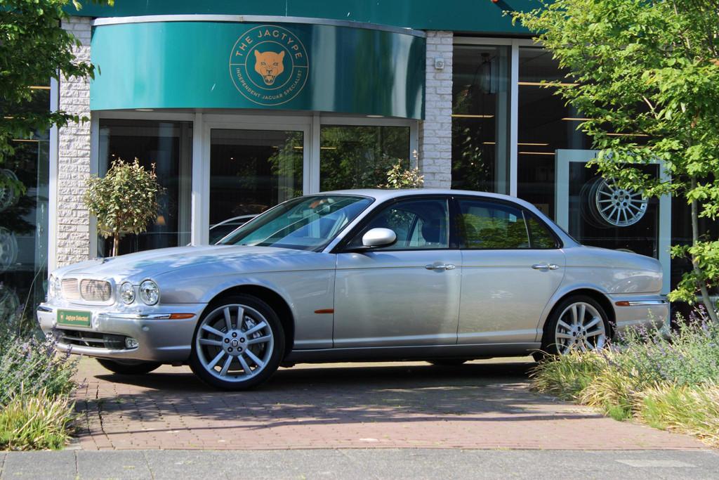 Jaguar XJ 4.2 V8 Super, Auto's, Automaat, Achterwielaandrijving, Gebruikt, 8 cilinders