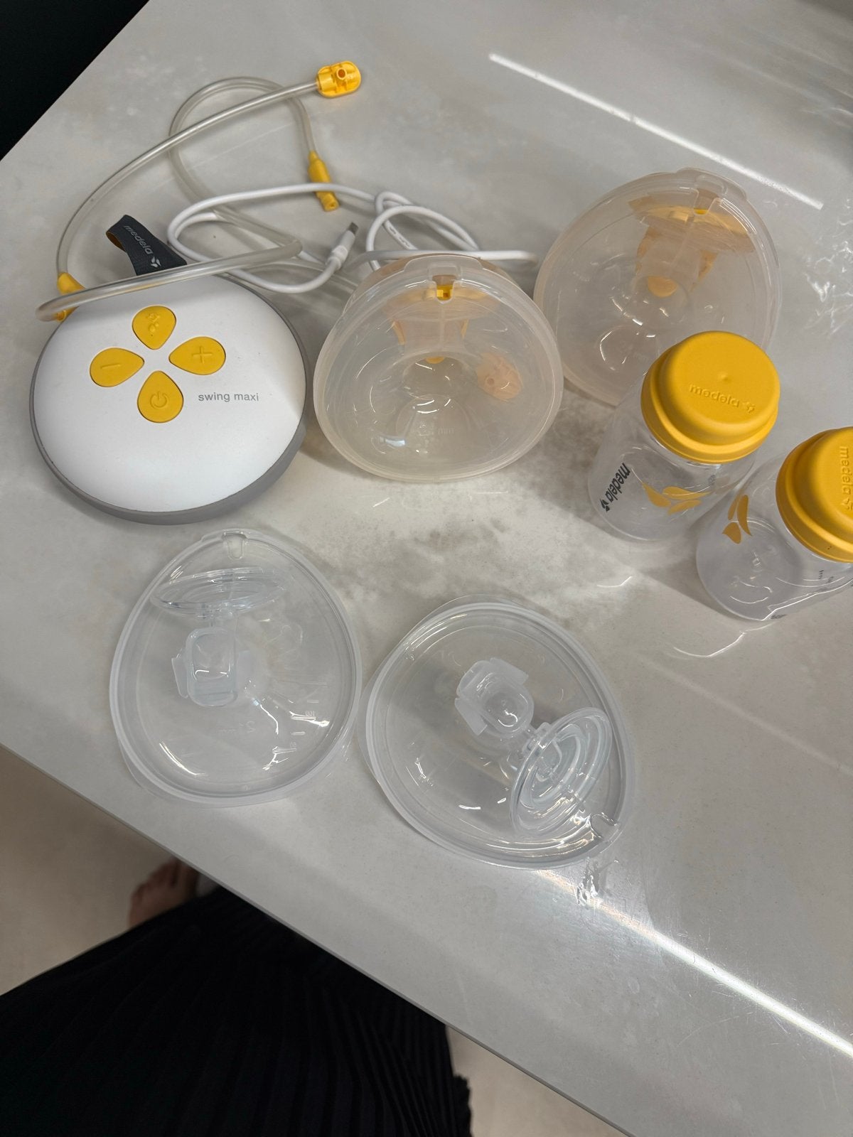 Medela Swing Maxi dubbele elektrische borstkolf, Kinderen en Baby's, Ophalen of Verzenden, Zo goed als nieuw