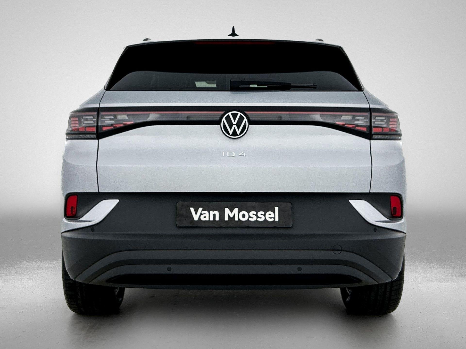 Volkswagen ID.4 Pro Business 77 kWh 286 PK | Trekhaak | 360, Automaat, 12 maanden, Achterwielaandrijving, Zwart