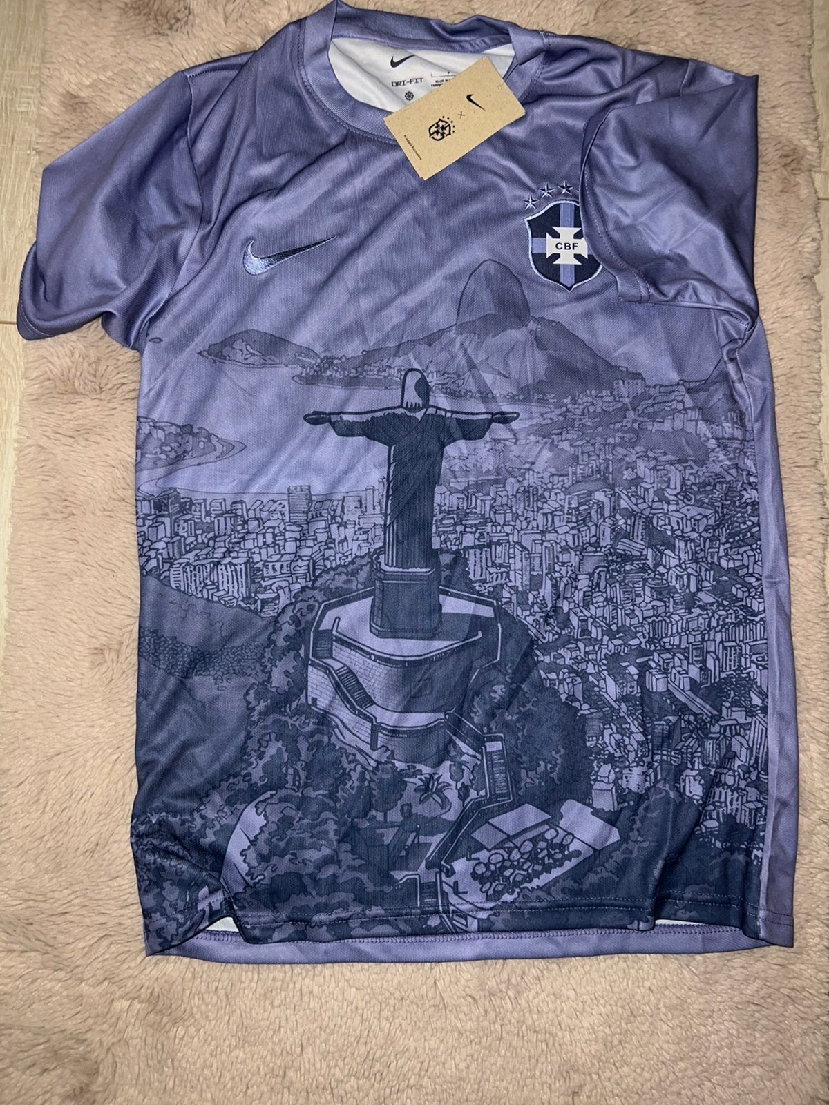 Brazil nike shirt, Ophalen of Verzenden, Zo goed als nieuw, Maat 46 (S) of kleiner, Paars