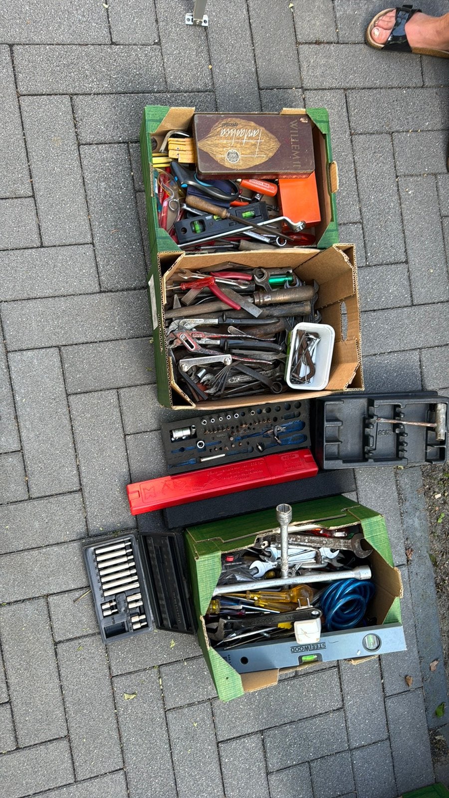 4 dozen met handgereedschap, zie foto’s, Doe-het-zelf en Verbouw, Gereedschap | Handgereedschap, Ophalen, Gebruikt