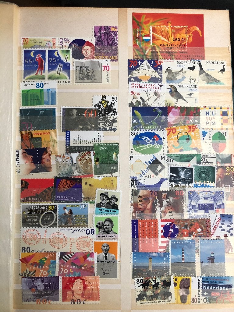 Postzegelverzameling voornamelijk NL, Ophalen of Verzenden, Nederland en Buitenland