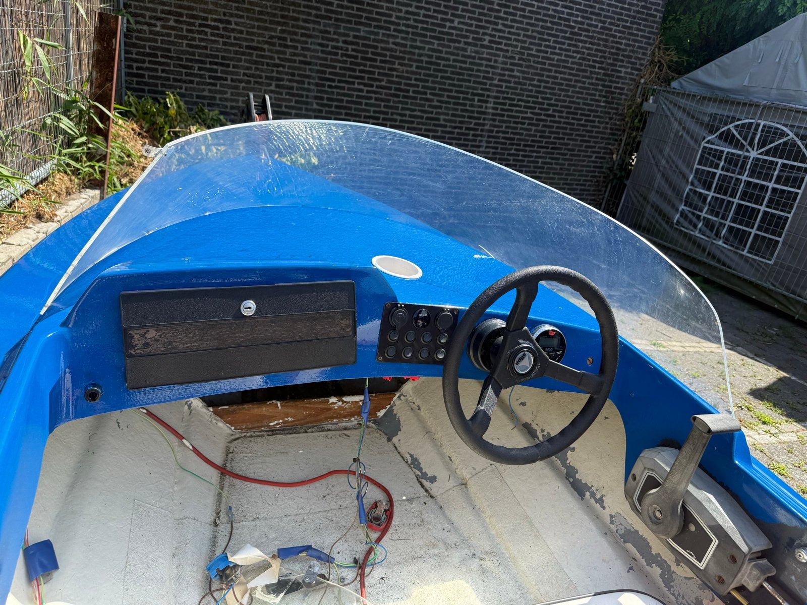 Mooi Placom 360 project met Boss Audio systeem en trailer, Ophalen of Verzenden, Gebruikt, Overige merken, Polyester