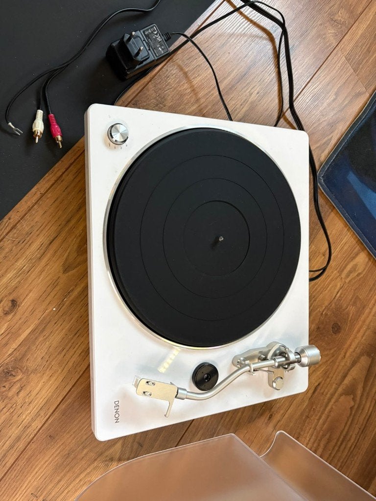 Denon DP-400 Platenspeler wit, Ophalen of Verzenden, Zo goed als nieuw, Platenspeler, Overige merken