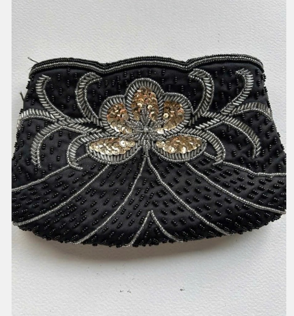 Bijzonder mooi kralentasje 20 x 14 cm, Antiek en Kunst, Ophalen of Verzenden