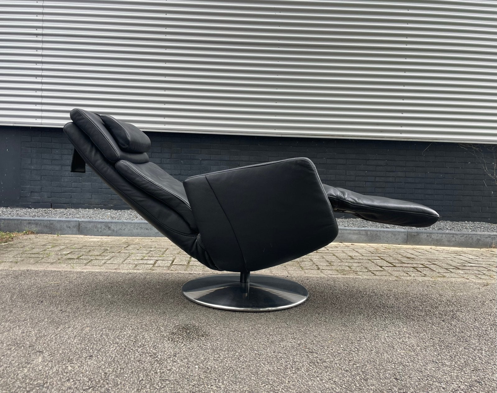 Nette zwarte leren relax fauteuil / relax stoel Large, Huis en Inrichting, Fauteuils, Ophalen, Gebruikt, Minder dan 75 cm, A