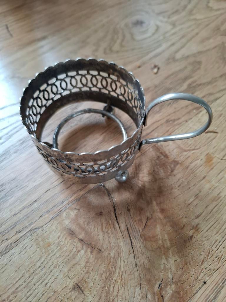 Zilverkleurige theeglashouder, Antiek en Kunst, Ophalen of Verzenden