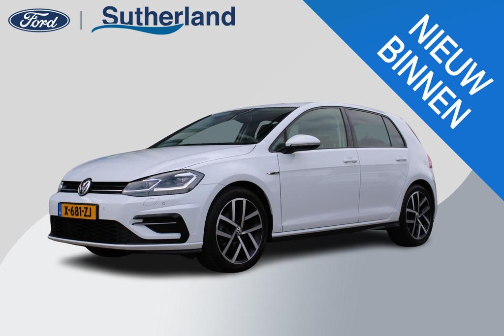 Volkswagen Golf 1.5 TSI Highline Business R | Alcantara Bekl, 4 cilinders, 150 pk, Wit, Leder
