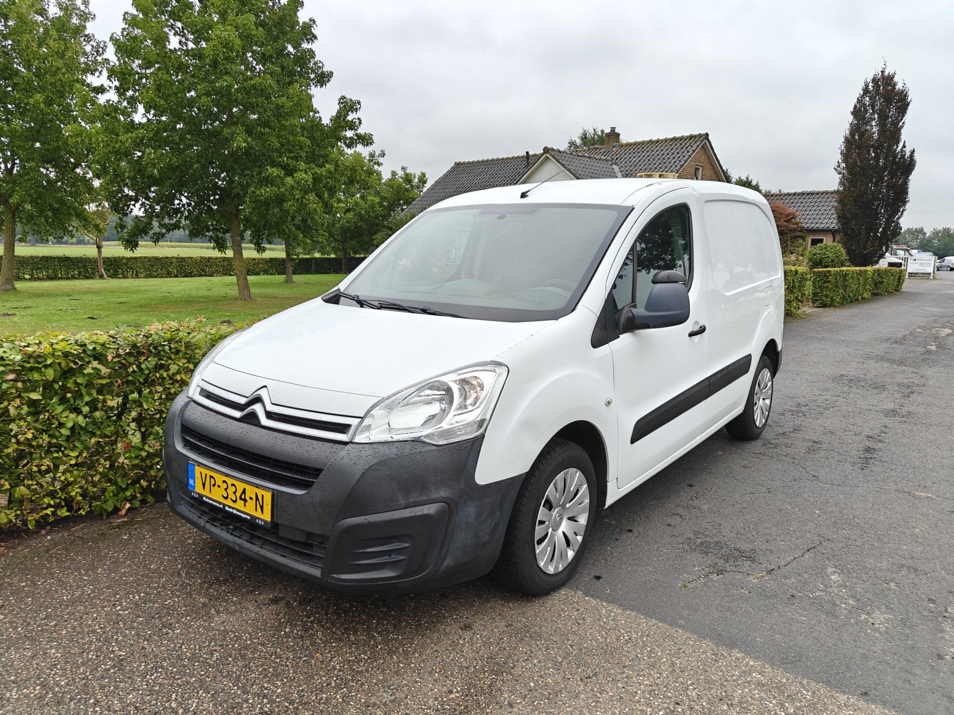 Citroën Berlingo 1.6 HDI 500 Comfort BJ 2015 (bj 2015), Voorwielaandrijving, Euro 5, Stof, Gebruikt