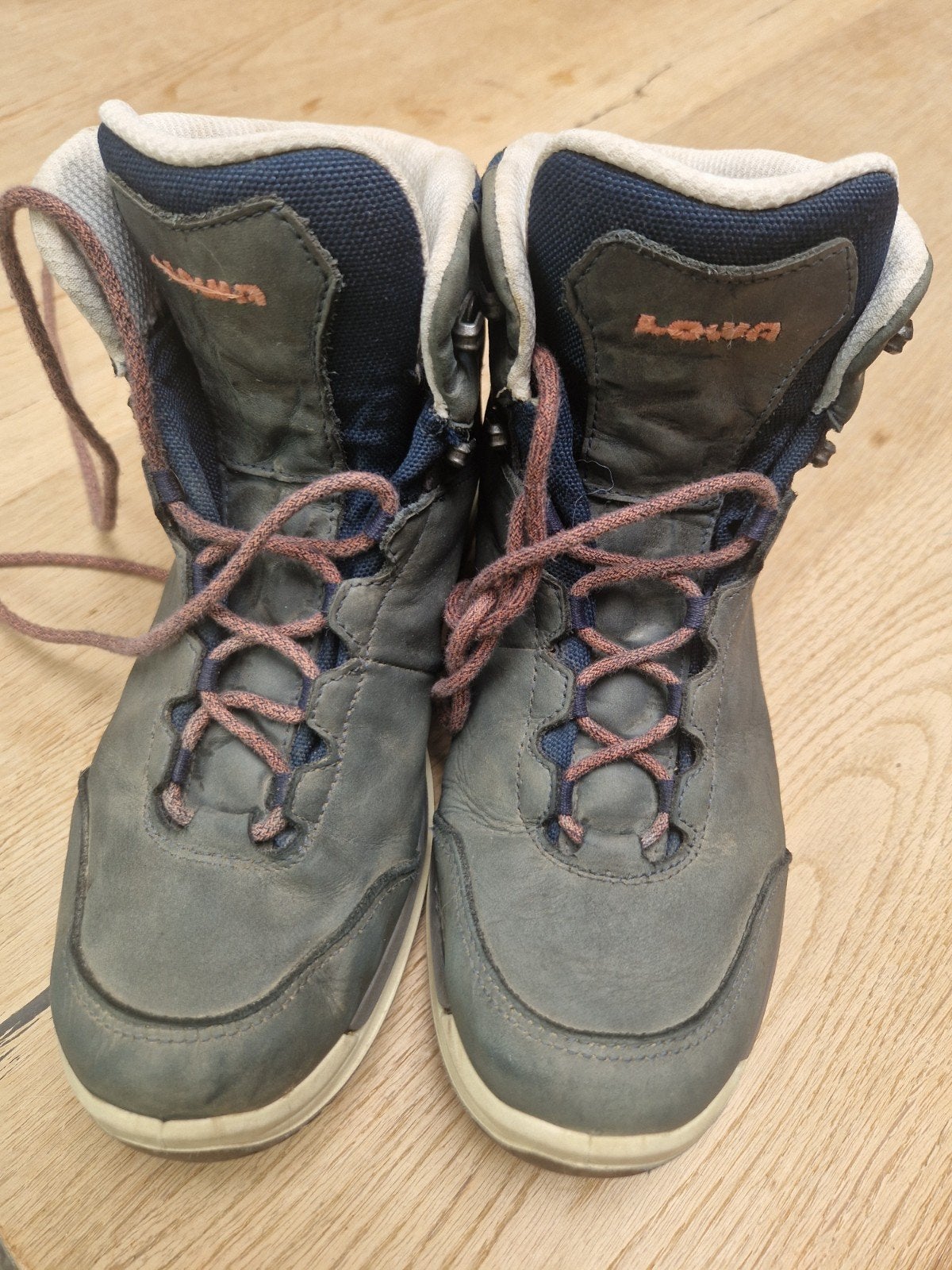 Lowa Lady Wandelschoenen MT 40, Ophalen of Verzenden, Gebruikt, Schoenen