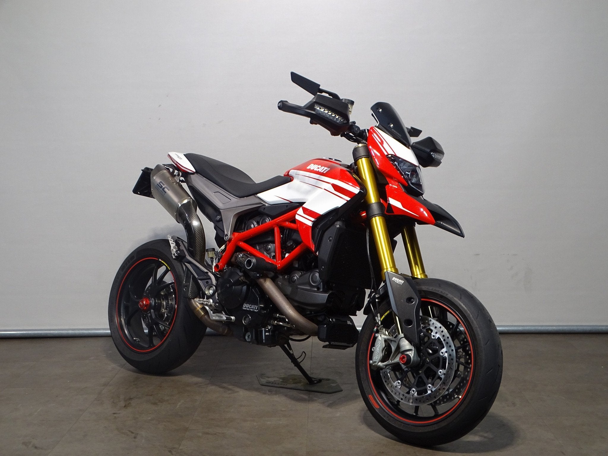 Ducati Hypermotard 939 SP, Bedrijf, Meer dan 35 kW, SuperMoto