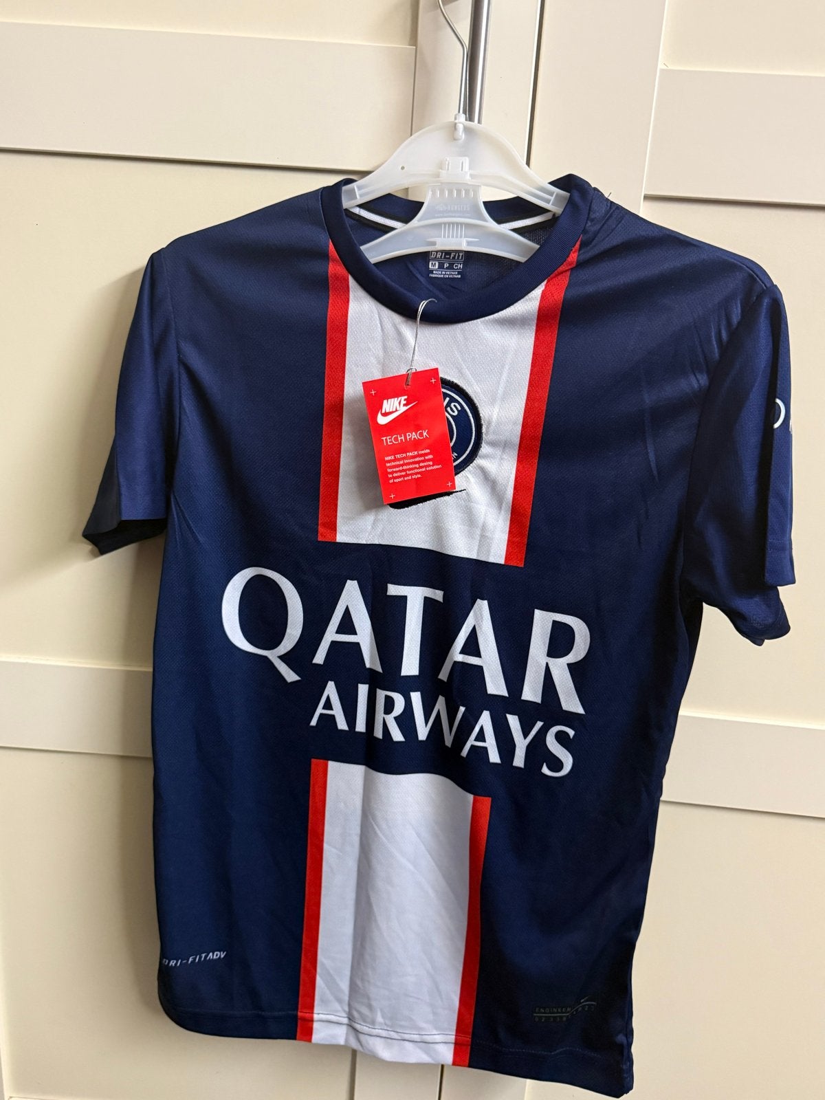 PSG Thuisshirt/set 2022/2023 - Mbappé 7 Maat M, Nieuw, Ophalen of Verzenden, Voetbal, Maat 48/50 (M)