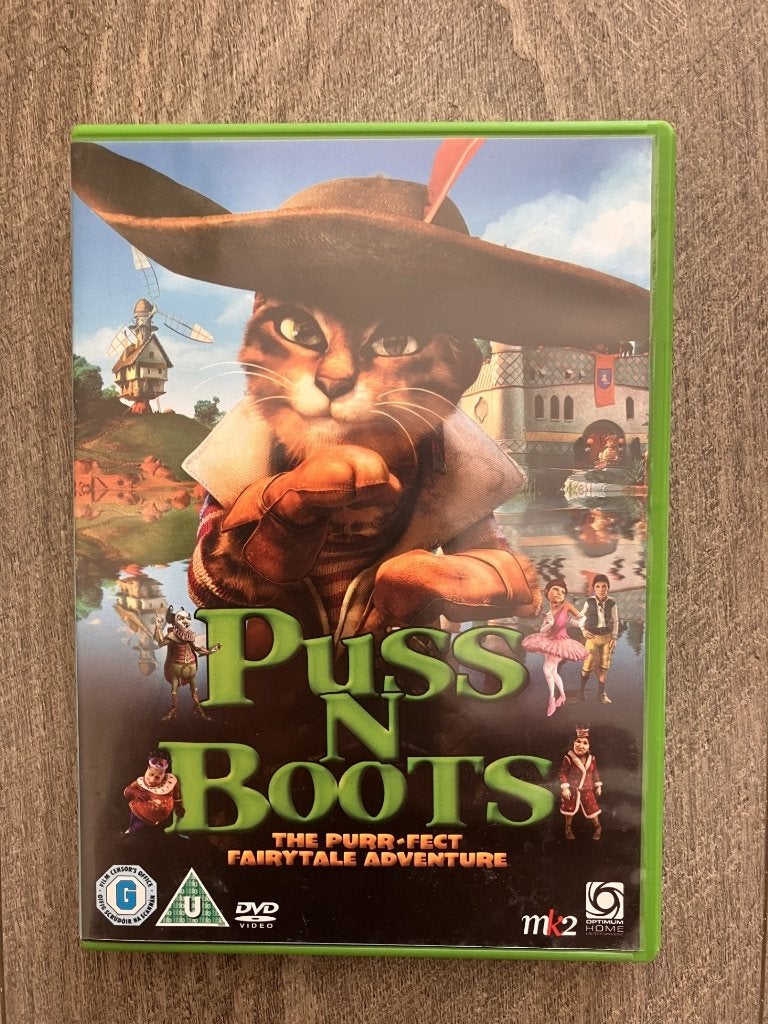 Puss N Boots (English Version), Tekenfilm, Ophalen of Verzenden, Zo goed als nieuw, Alle leeftijden