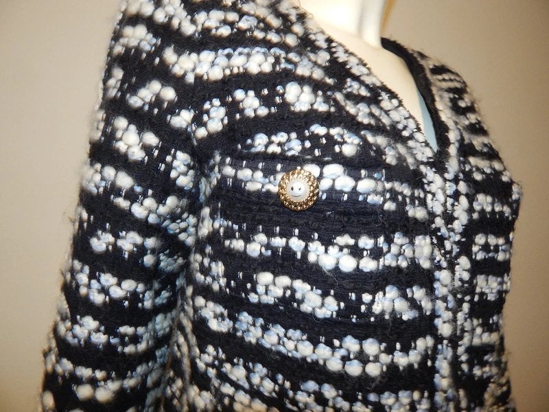 Edward Achour Paris chique blazer boucle look sier knopenI42, Zo goed als nieuw, Edward Achour Paris, Jasje, Maat 36 (S)